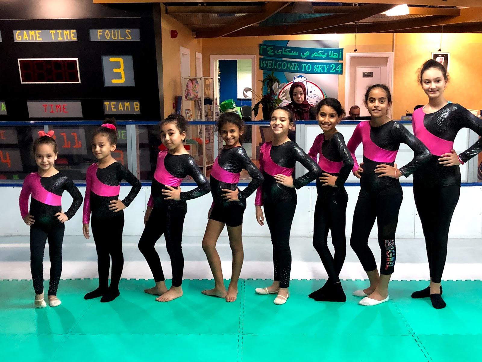 Flying Roses (Rhythmic Gymnastics & Taekwondo)