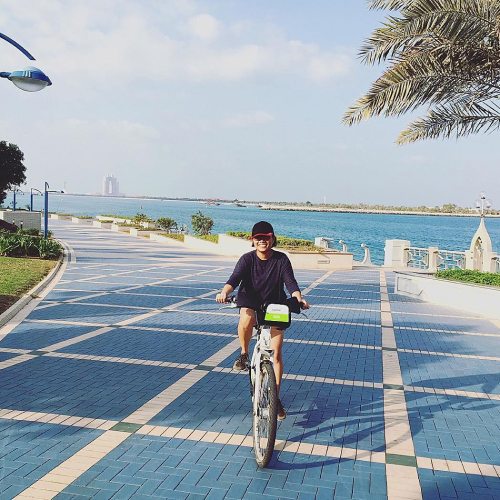 Cyacle - Corniche Plaza Bike station