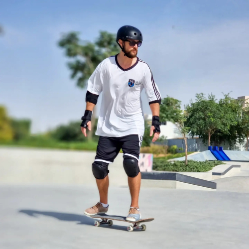 Dubai skateboard school